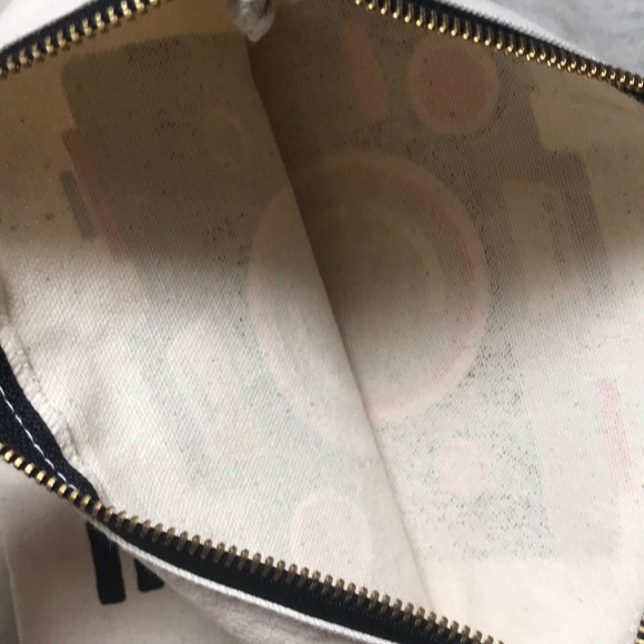 Smile Camera Canvas Zippered Pouch Essentials bag - Picture 4 of 6